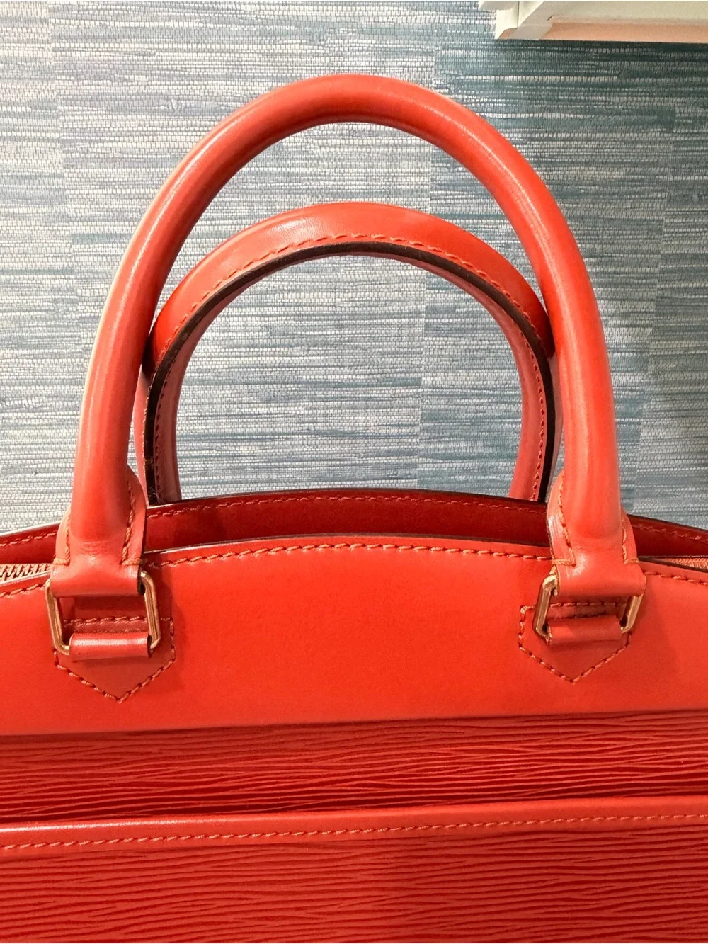 Louis Vuitton authentic louis